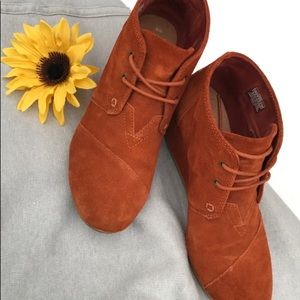 Women’s Toms Booties